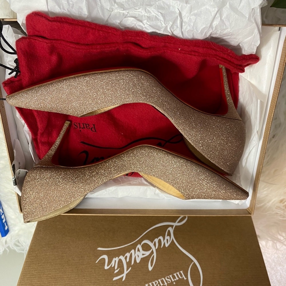 Chritian Louboutin Iriza  heels